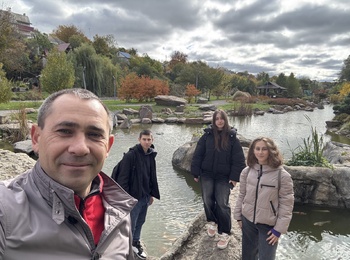 Екскурсія до Національного дендрологічного парку «Софіївка»: сезонний догляд за декоративними насадженнями