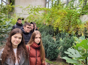 ВИХОВНА ГОДИНА У «ПЕРШАЧКІВ»